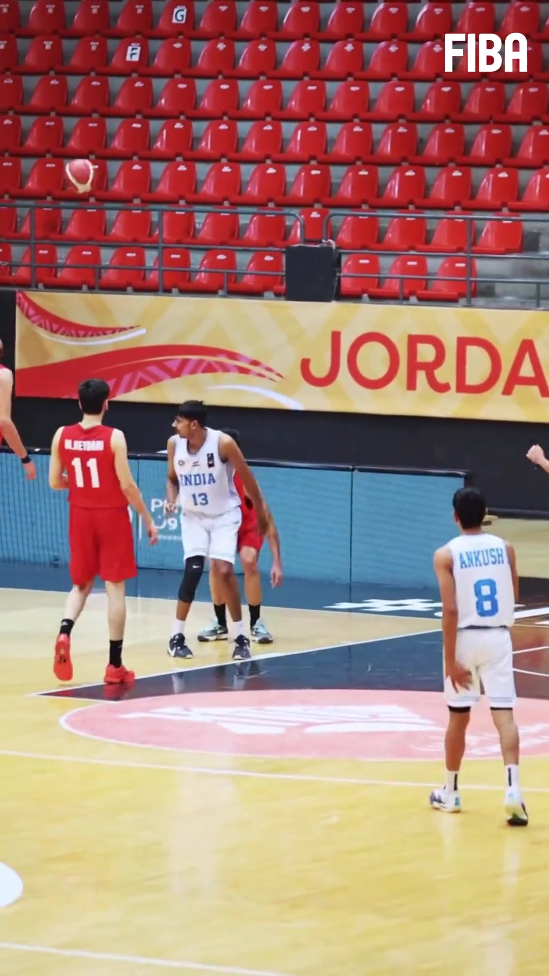 FIBA U18亚洲杯 伊朗队以73:59战胜了印度队，