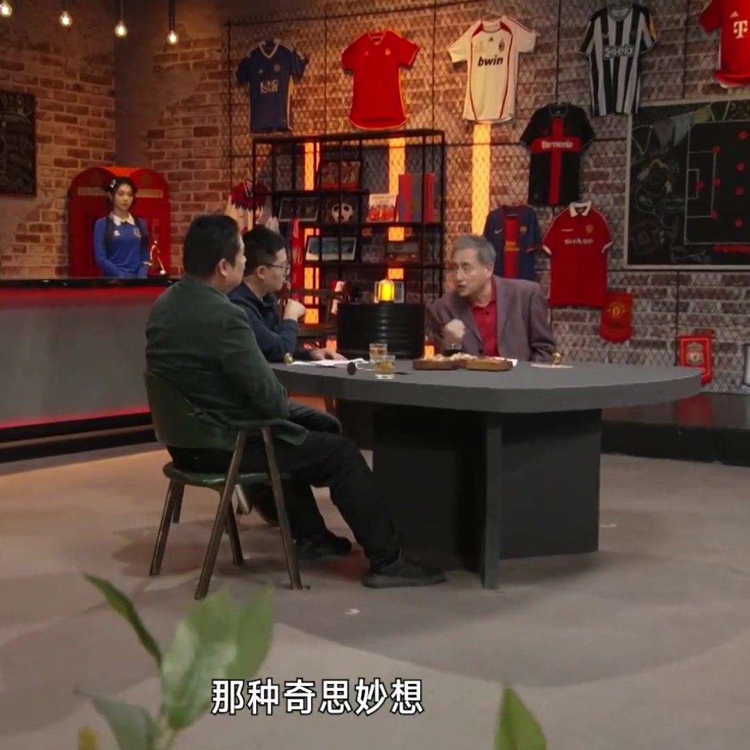 张路：亚马尔未来可以成为巨星，但还达不到梅西奇思妙想的境界