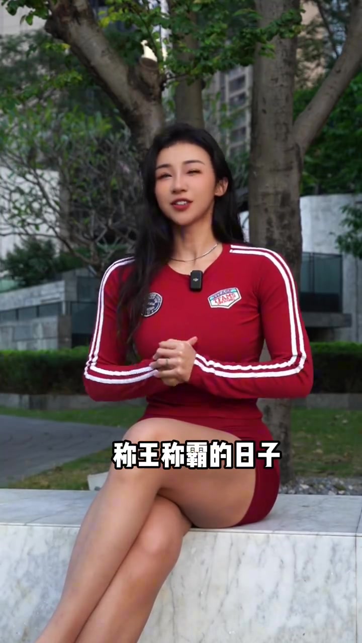 张曼源：好久都没看到这么风光的登哥了，带领快船双杀掘金