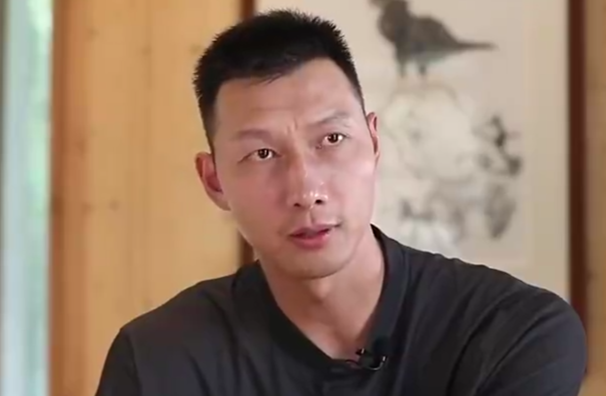 阿联:FMVP和冠军是全队的荣誉 小虎应该更负责