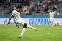 欧洲杯 法国 1-0 德国欢迎良好的开端 法国的两个目标是吹