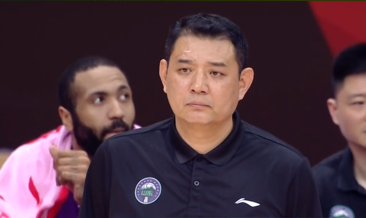 巩率领的山东男篮今天正式开始闭关训练