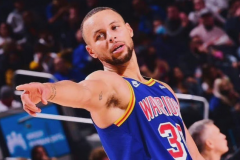 库里三分命中数NBA历史第一：成功超越雷阿伦