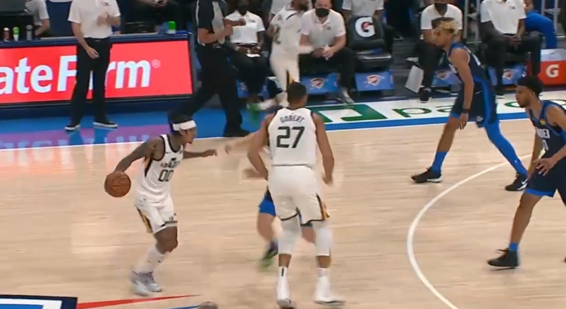 NBA-高伯特16 18博扬22分戴克18 6爵士送雷霆9连败