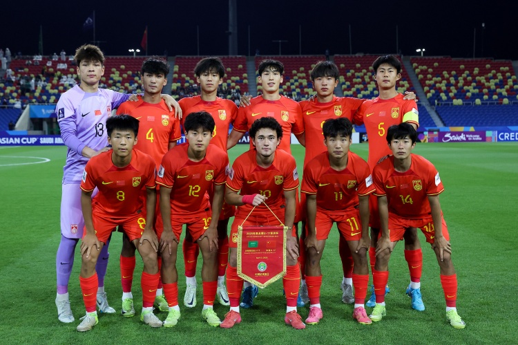 澎湃：国少备战方面存在明显不足国字号目标完成难度大