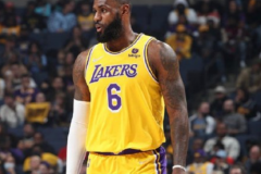 NBA常规赛湖人95-108不敌灰熊 詹姆斯空砍20分10篮板11助攻