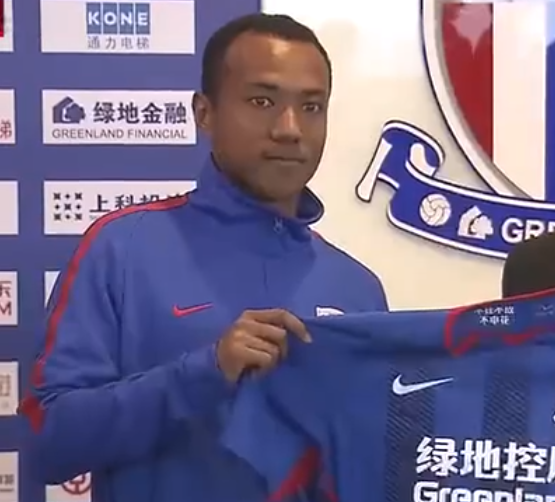 锁定维埃拉！艾迪:崔让我和吴一起过去防他
