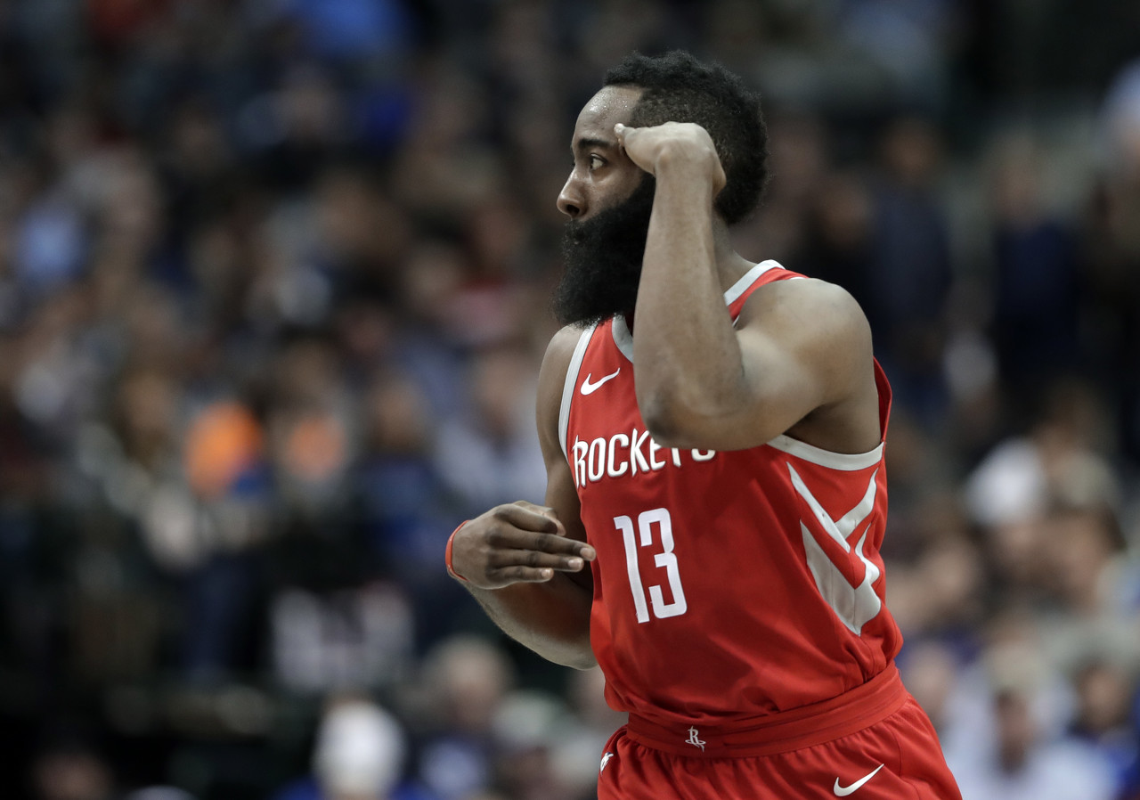 人才济济的分卫位置竟只有4人共8次拿过常规赛MVP 神一人5次