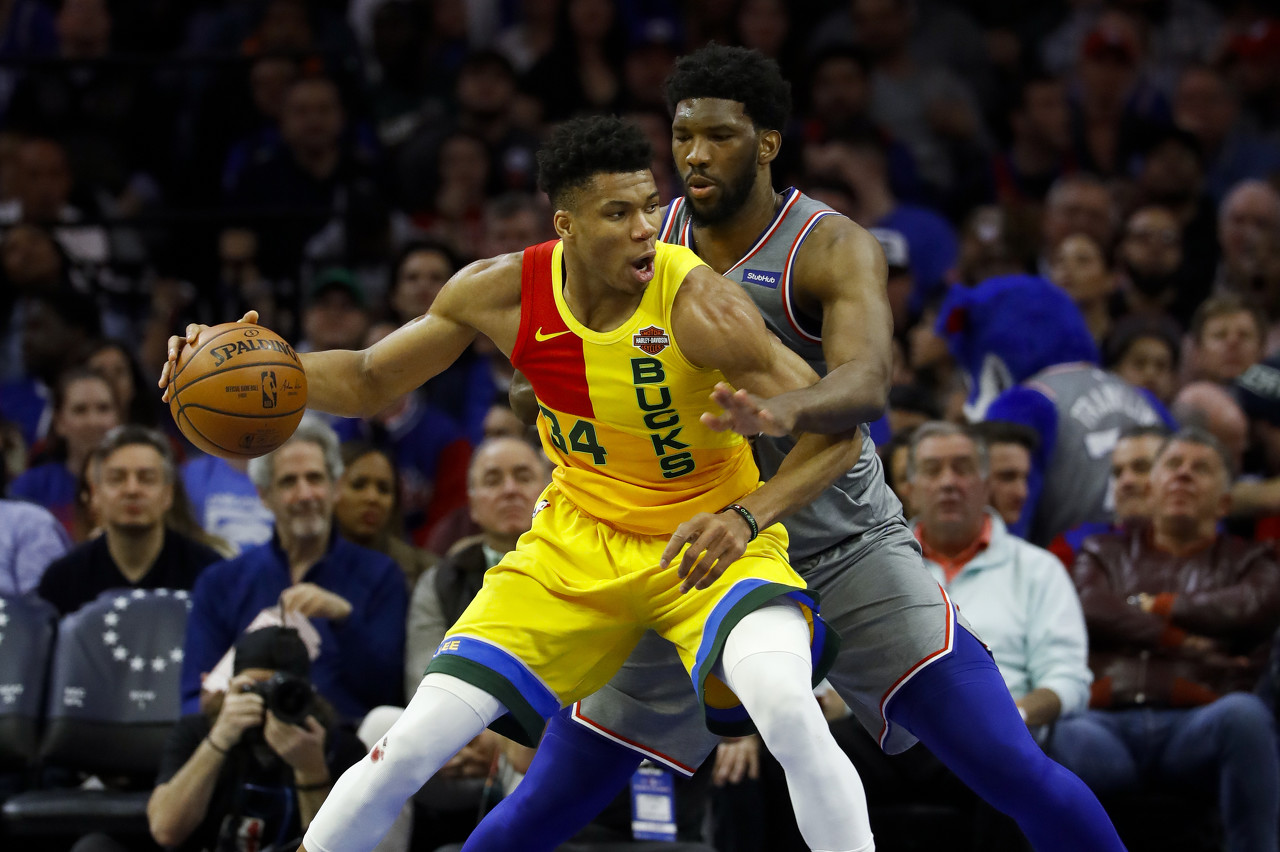 NBA颜色经典:湖人受不了独行侠 76人打不过雄鹿