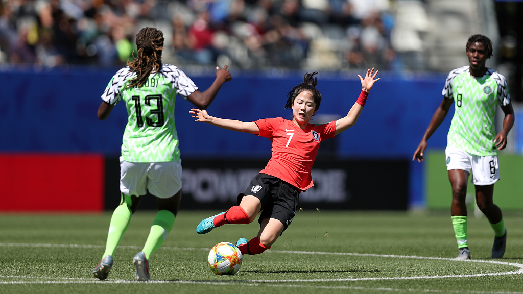 足球新闻:韩国女足在被隔离7天后立即回归球队 中韩女足均有危险