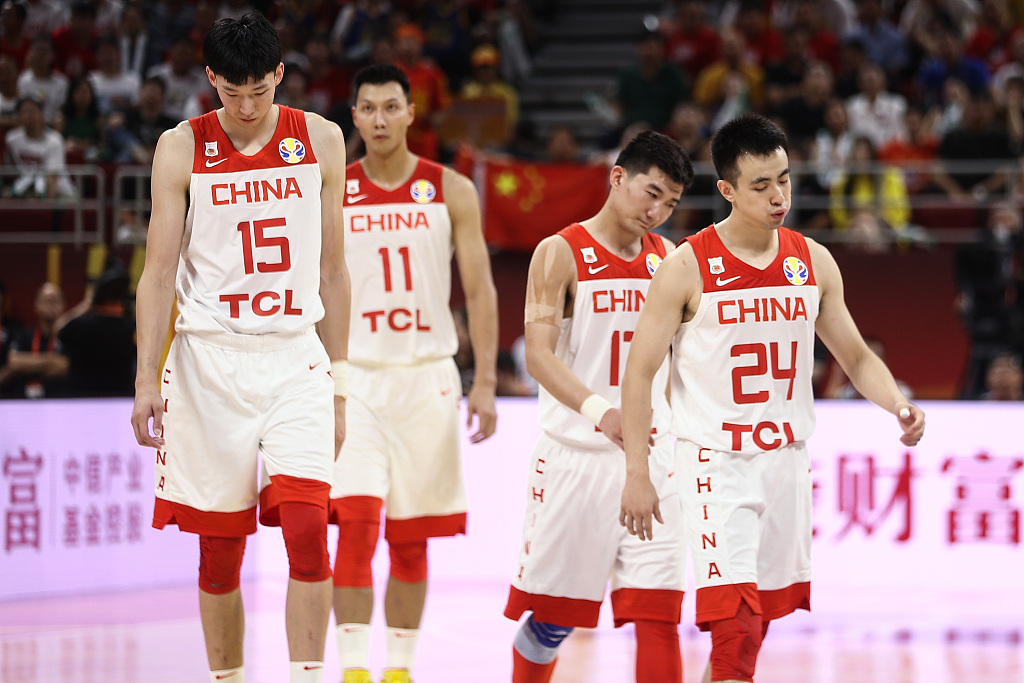 新华体育:中国男篮将于5月下旬集合 为不成功的奥运会做准备