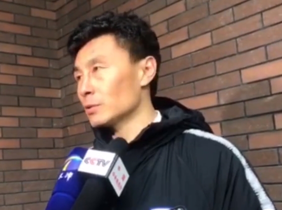 李玮峰:从人员配备和比赛稳定性来看 上海中超联赛的冠军值得期待