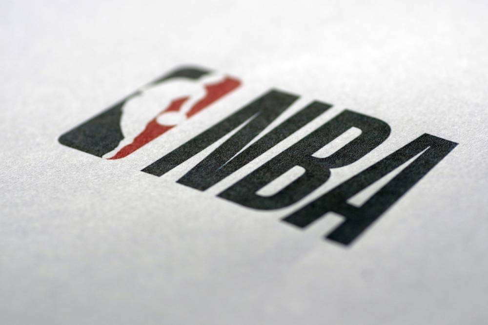 美媒：NBA想在新版权周期出售一个独家流媒体版权 要价10亿刀