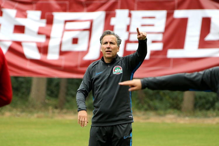 英国媒体:河南庐山龙门教练哈维尔成为谢菲尔德联队新教练候选人