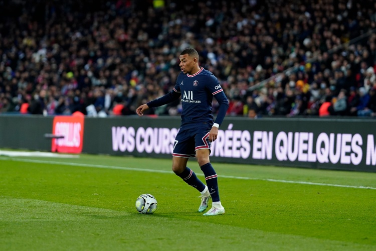 7球！姆巴佩是法甲联赛中“巴黎vs马赛”对决中进球最多的球员