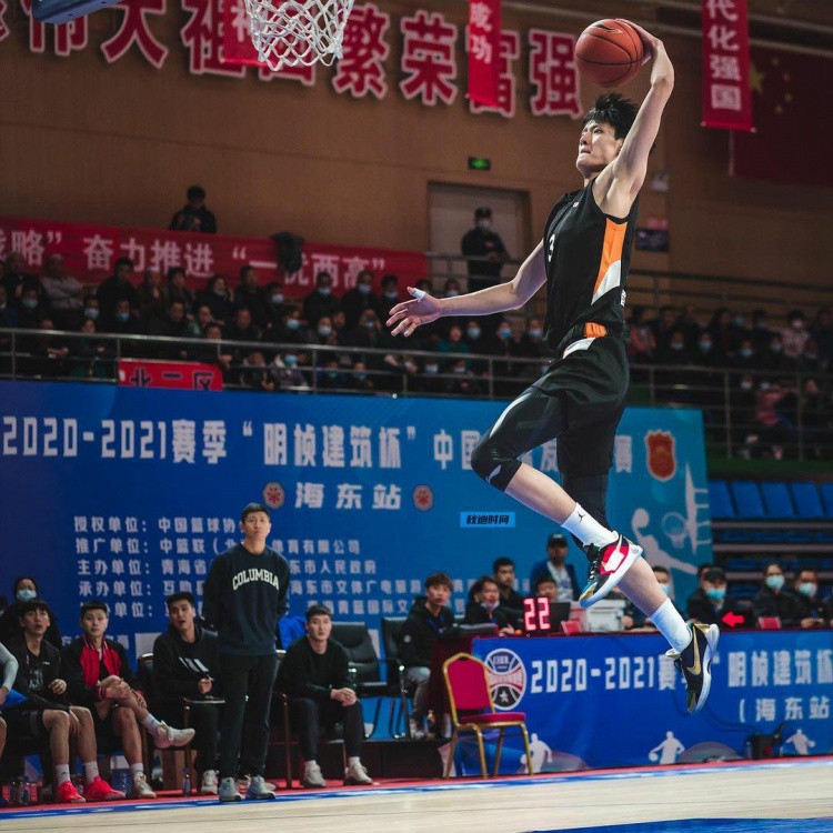 苏群:首钢肯定会支持曾卜凡追求NBA 但必须保证所有权