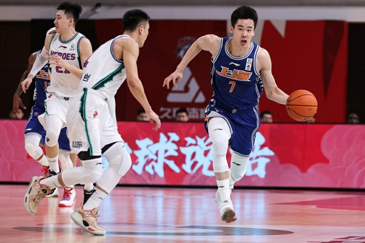 澎湃:NBA选秀中国球员聚在一起注定“镀金”有意义吗？