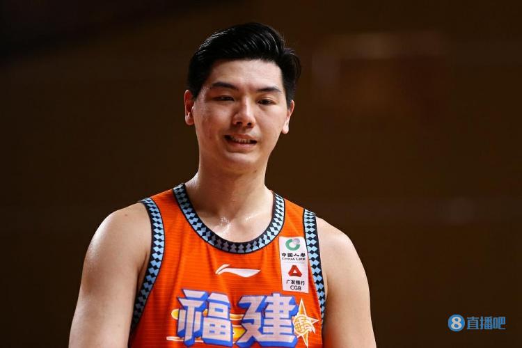福建男篮:胡龙茂因家庭考虑离队签约中国台湾省联赛球队
