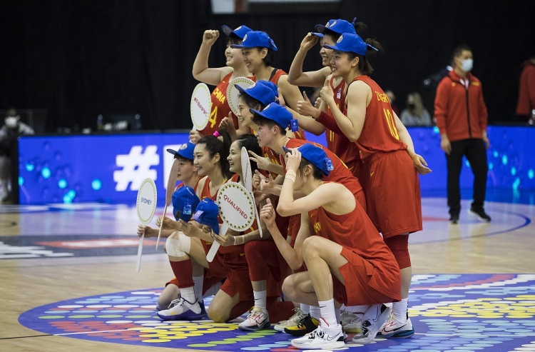 徐杰发博：期待中国女篮的精彩表现 