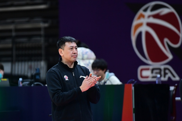宋翔：浙江男篮助教王世龙很有可能成为球队新赛季主教练