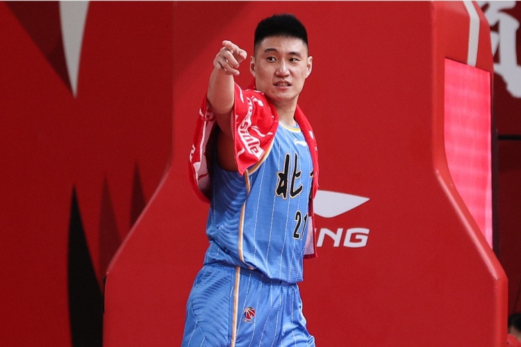 常林确认离开北京队：为了曾经的梦想 为了深爱的篮球 坚持下去