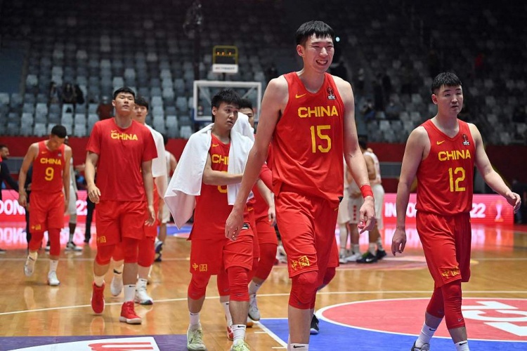 中国男篮计划21日前后离开法国征战世预赛 对手是哈萨克斯坦&巴林