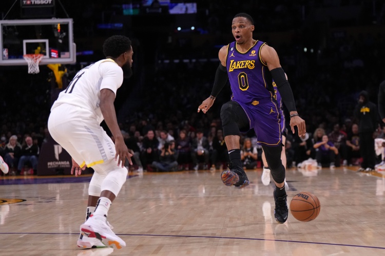 状态上佳！威少NBA生涯第21次替补出战 首次替补得分20+