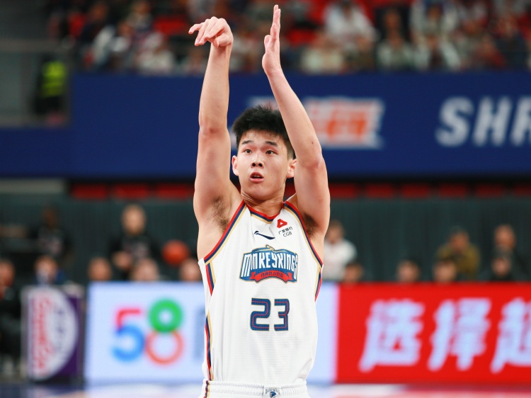 林葳入选知名选秀网站25届NBA新秀