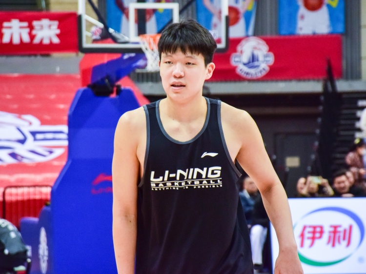 青岛队记：段昂君会和杨瀚森一起去澳洲参加NBA举行的精英训练营