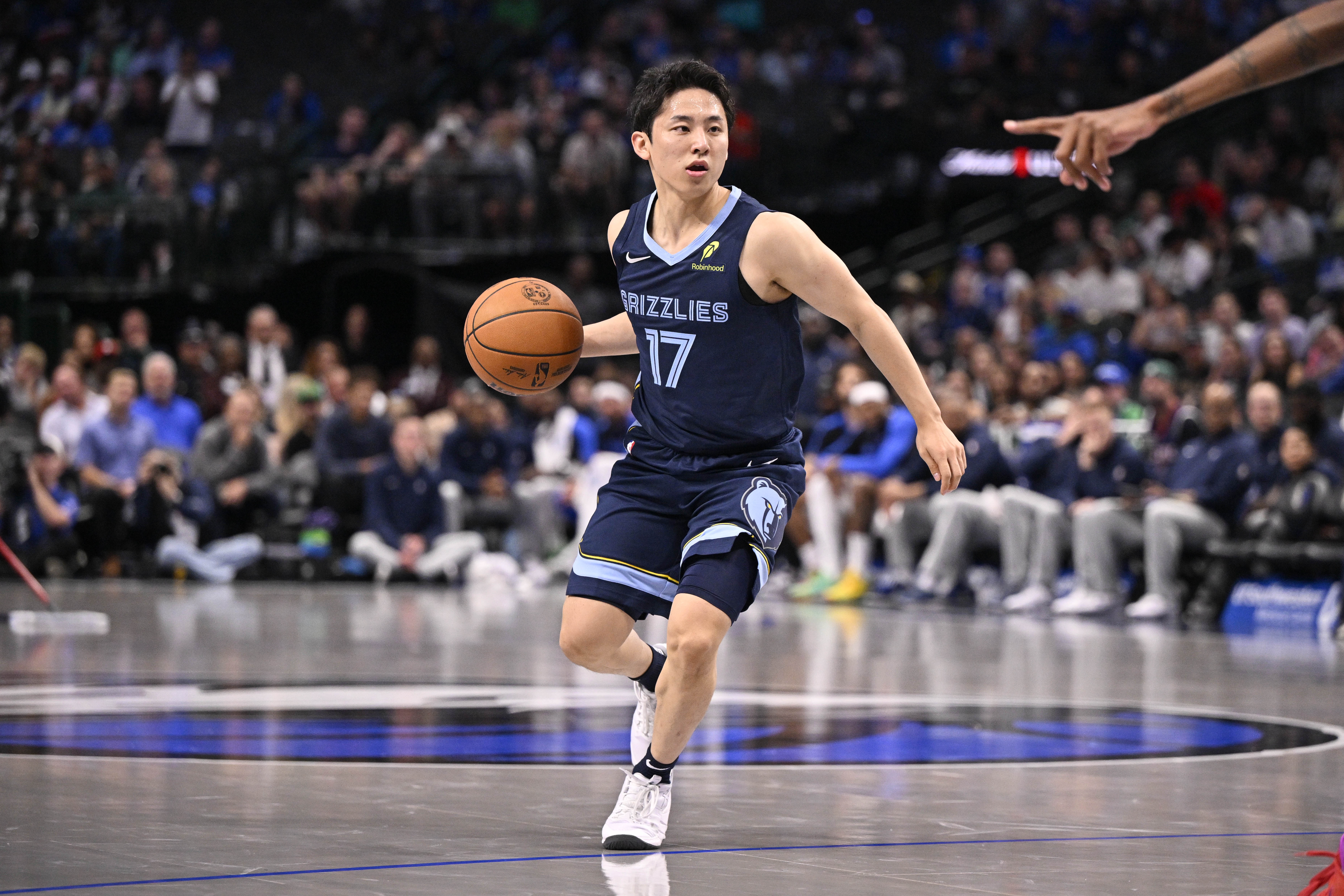 朱彦硕：河村勇辉踏上NBA季前赛的第一天我就预感他一定会留下