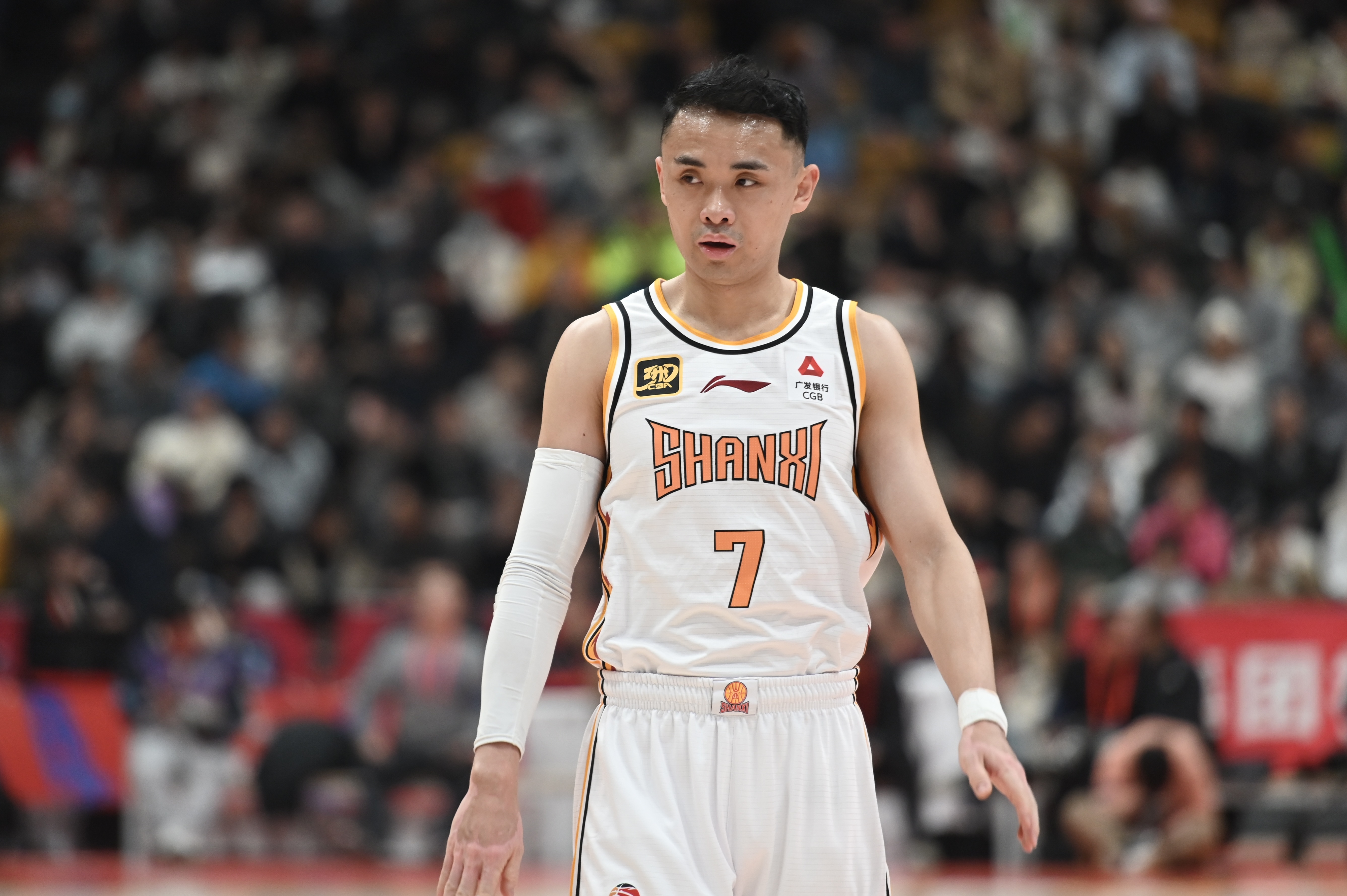 媒体人：原帅把季后赛投成了三分大赛9记三分比广东全队还多1个