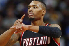NBA常规赛太阳vs开拓者比赛前瞻 利拉德“戴表时刻”能否再次上演