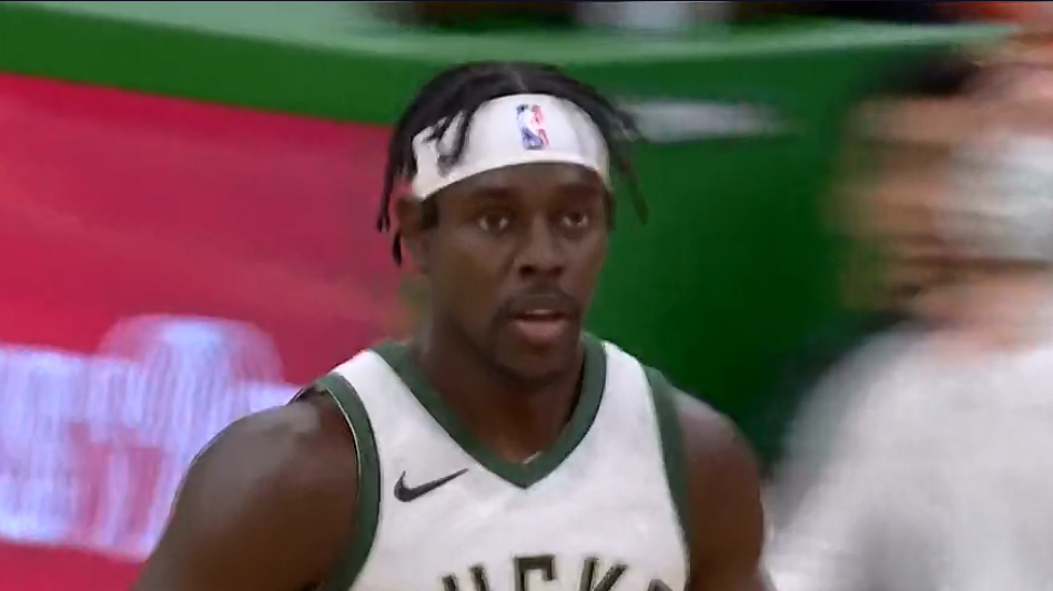 雄鹿后卫霍雷迪获得本赛季NBA体育道德时尚奖