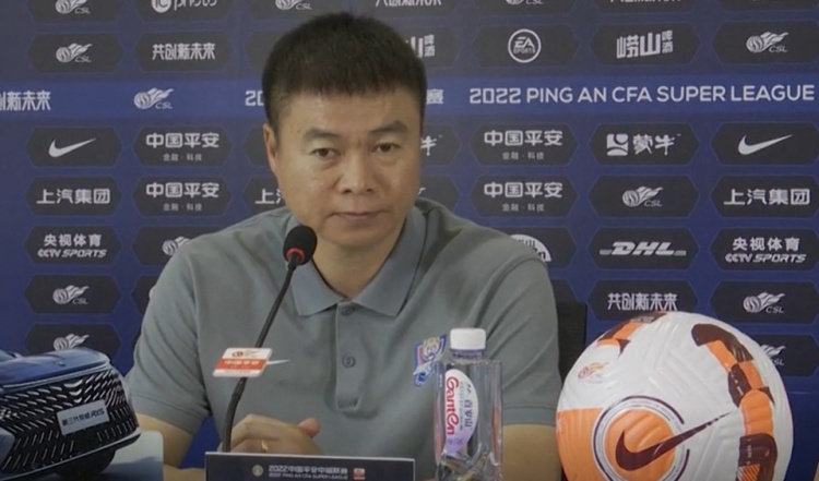 于根伟：三连胜后两连败是很好的经历 大部分球员比较疲劳