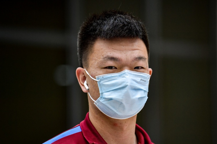 前广州球员郭靖再次讨薪：实在不解，欠薪了为何还能一次次获准入