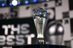 FIFA年度最佳球员候选名单：梅罗入围 附历届最佳球员获得者