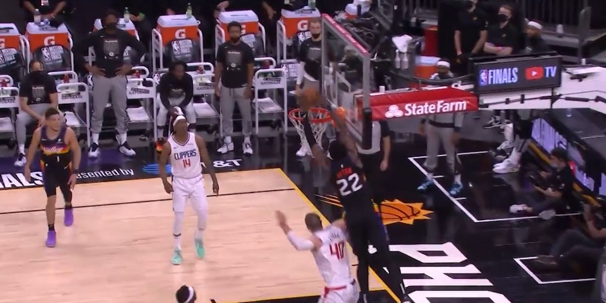 6月23日 NBA最佳五球佩恩与萨里克·艾顿连线0.9秒