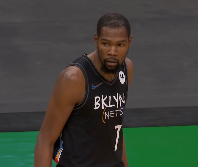 杜兰特的季后赛体育进球超过张伯伦的NBA历史第14