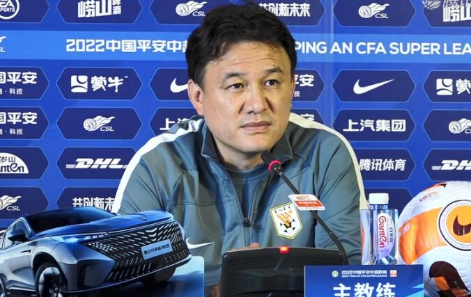 郝伟：郑铮、石柯停赛影响很大 费莱尼刚刚恢复训练可能难以出场