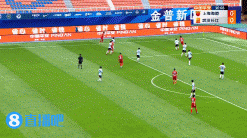 快乐脚法，李申圆1分钟内两次错失良机