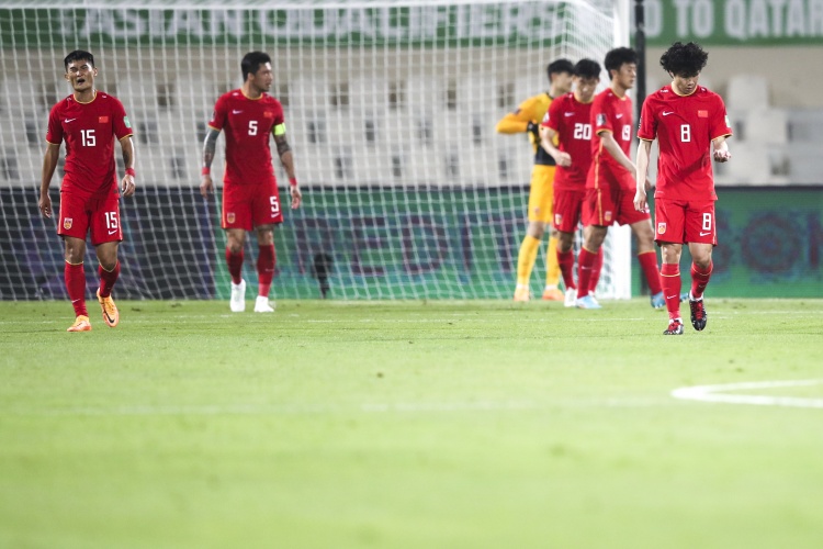 北青：国足年内无比赛&国际排名不高，亚洲杯分组恐遇“危局”