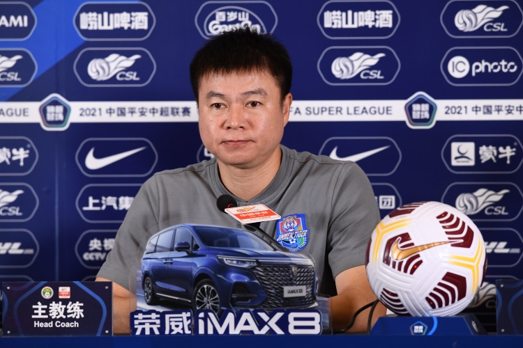 于根伟：部分伤员对阵广州城能回到赛场，这对我们是个好消息