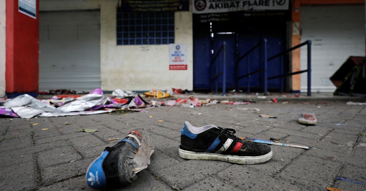 印尼媒体：球场骚乱罹难者中不少还是