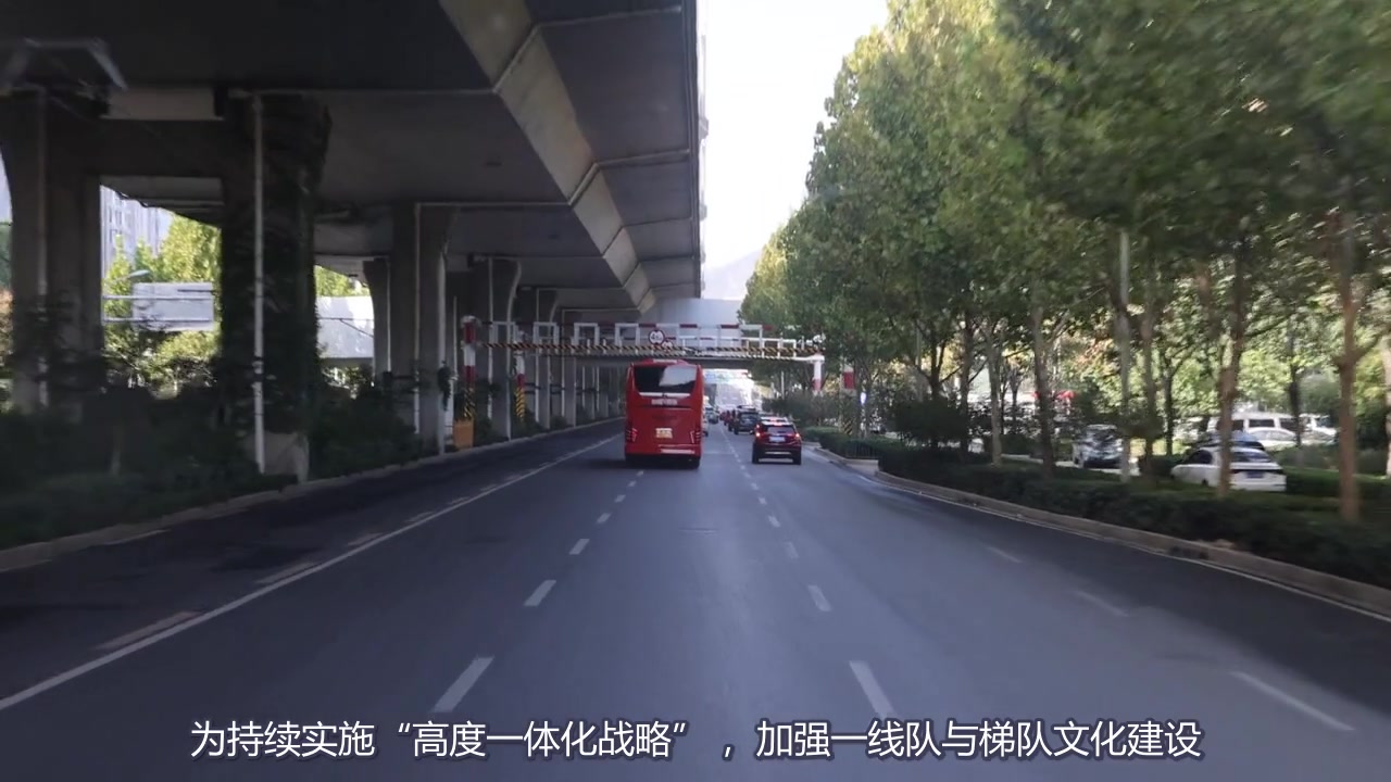 山东泰山一线队到鲁能足校进行集训，并与梯队球员进行交流