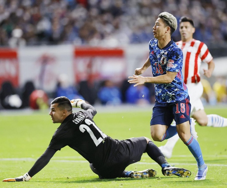足球报：日本国字号三线出击，国家队胜巴拉圭、加纳