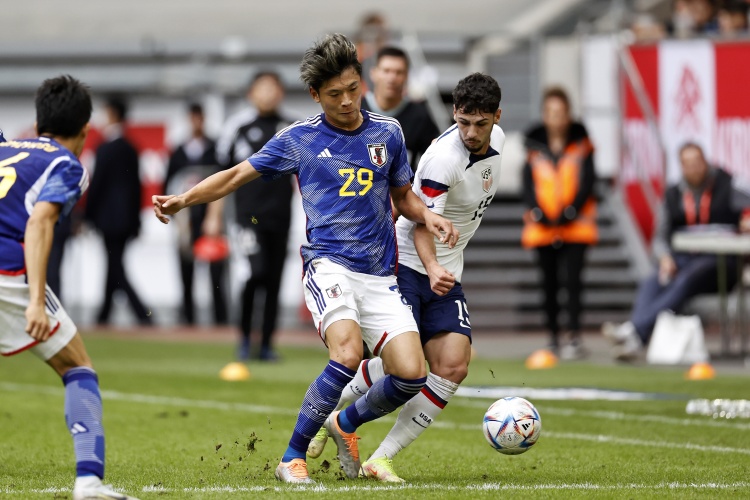 官方：因中山雄太受伤，日本补招J联赛前锋町野修斗参加世界杯