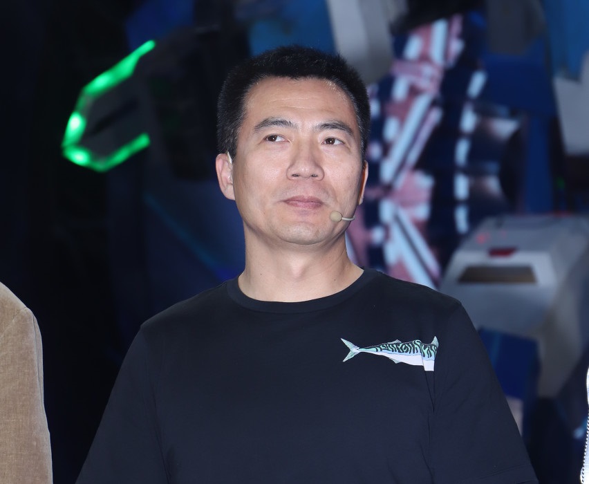 黄健翔：中国足篮不行不是因为职业化，而是因为我们是伪职业化