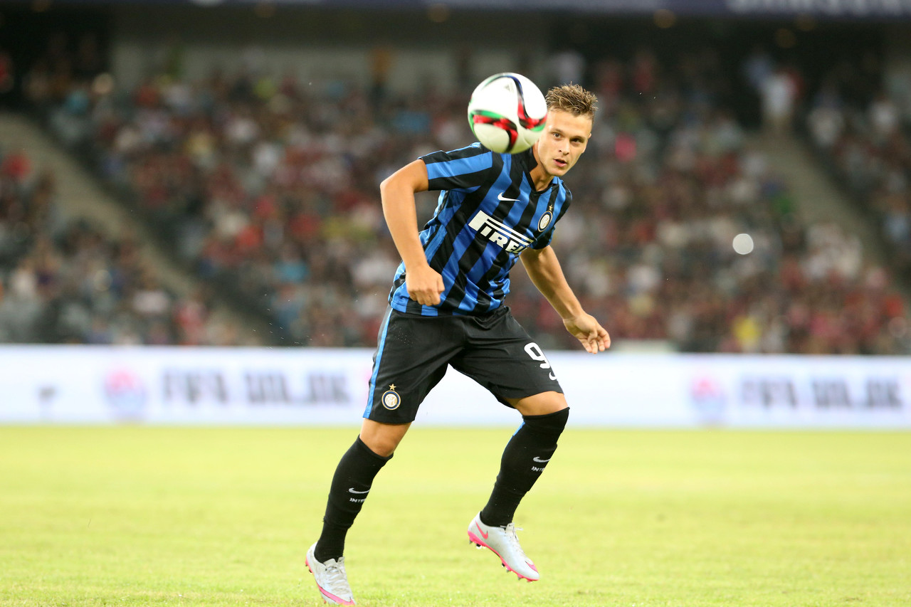 半场2-0领先！迪马尔科：必须继续这样下去，努力赢下比赛