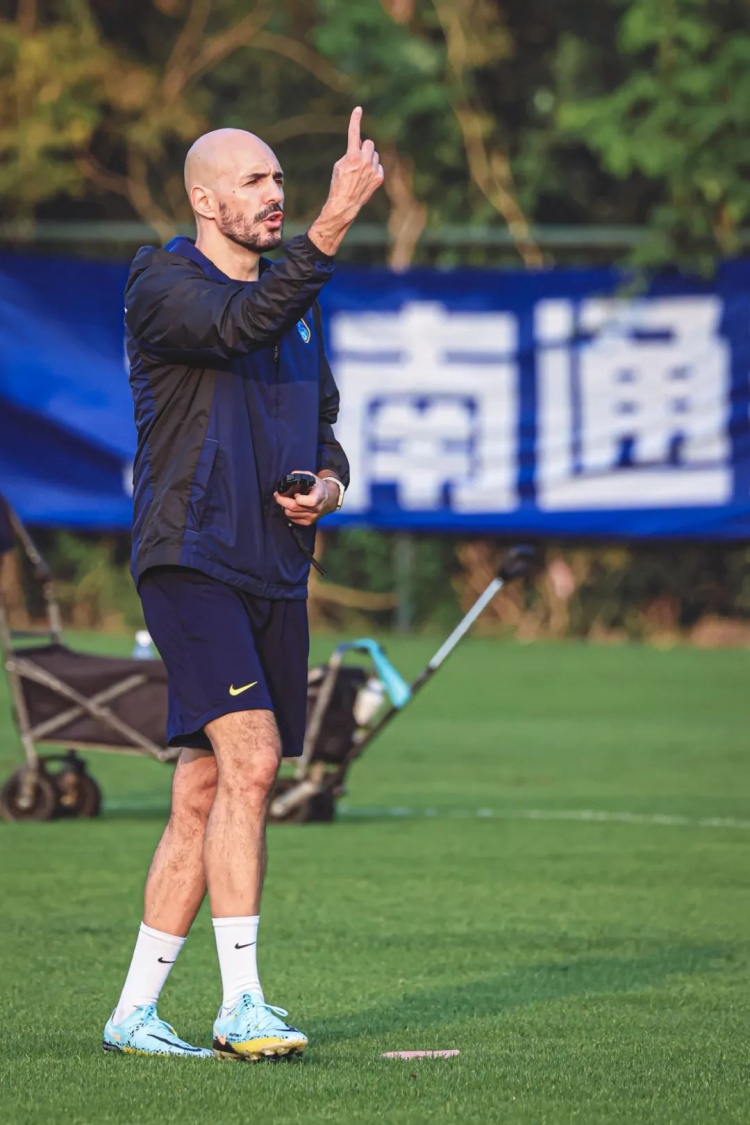 备战相信希望就在明天降临，自助者天助之！