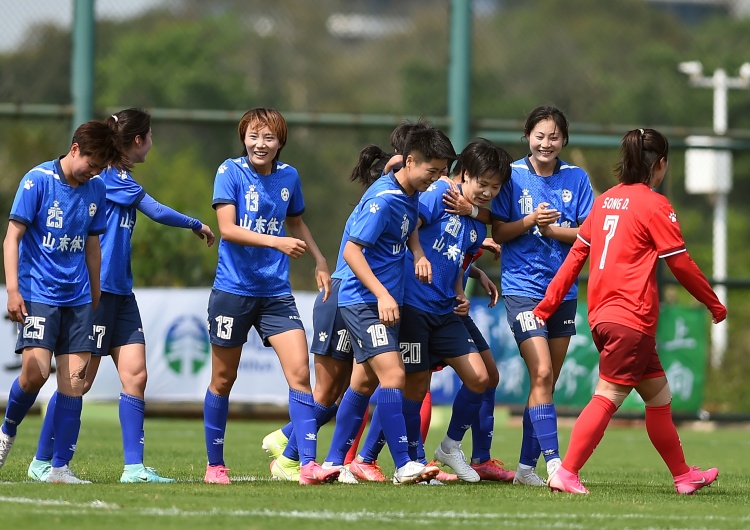 足球报：女超联赛第三阶段或从6月延